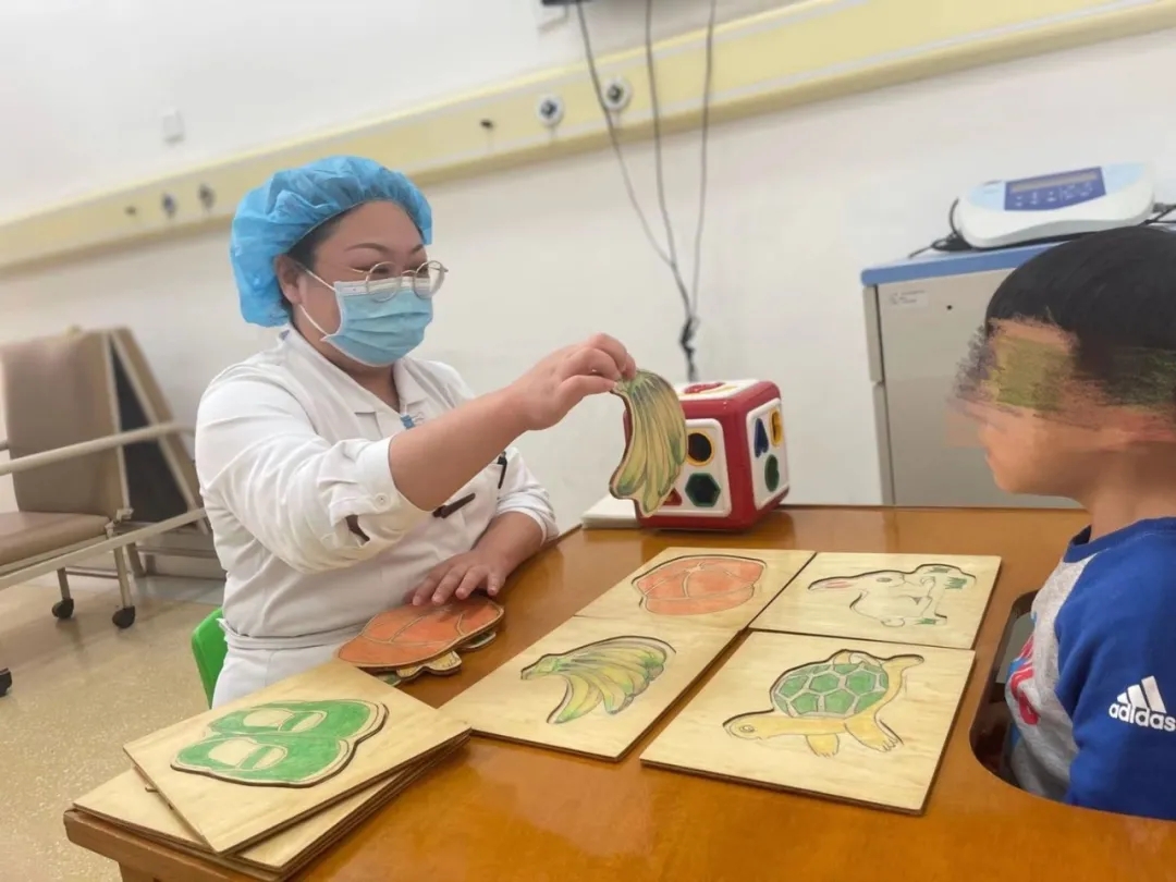 太后悔！以为是“贵人语迟”，却是语言发育迟缓！